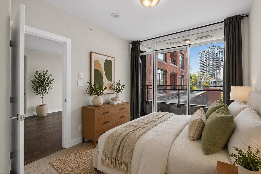 501 2321 Scotia Street Vancouver, BC - 21