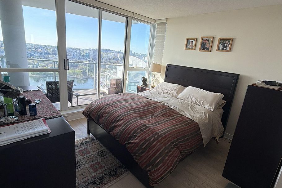 38** 1402 1408 STRATHMORE MEWS, Vancouver BC V6Z 3A9 Vancouver, BC - 4