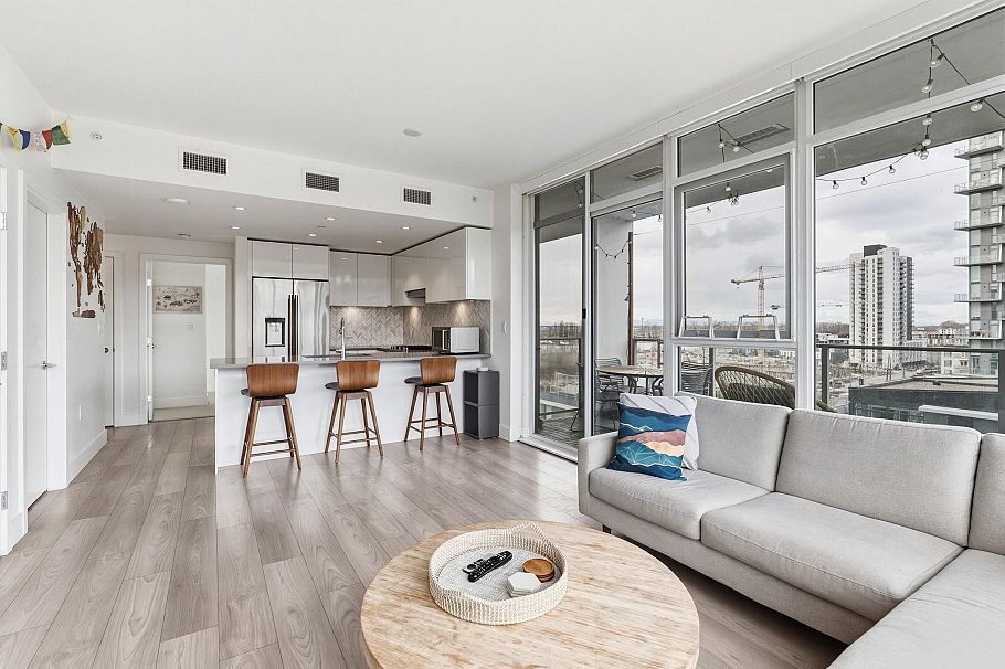 905 8570 Rivergrass Drive Vancouver, BC - 1