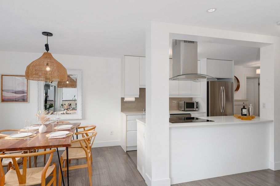 103 127 E 4th Street North Vancouver, BC - 9