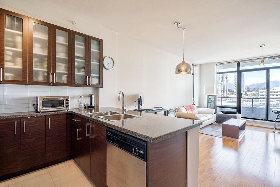 905 2345 Madison Avenue Burnaby, BC - 16