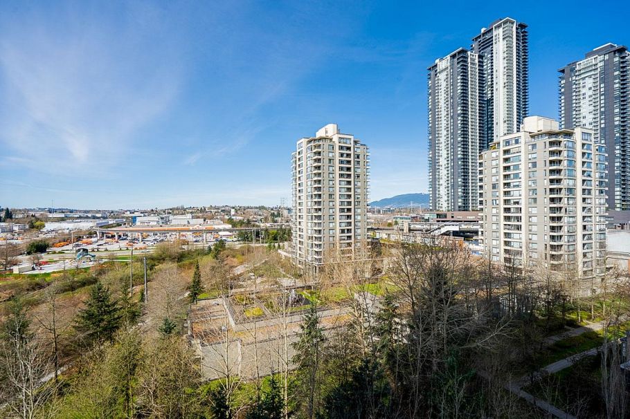 905 2345 Madison Avenue Burnaby, BC - 32