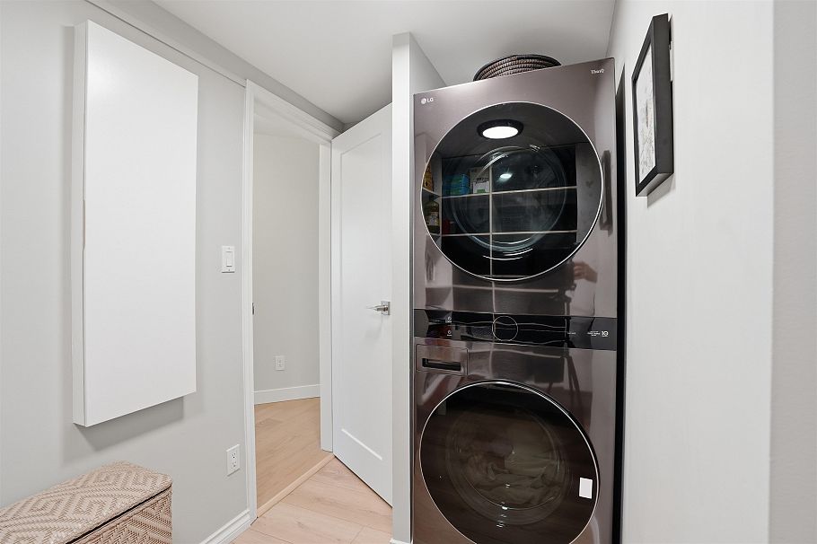 901 1311 Beach Avenue Vancouver, BC - 25