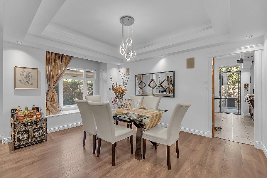 786 W 17th Street North Vancouver, BC - 7