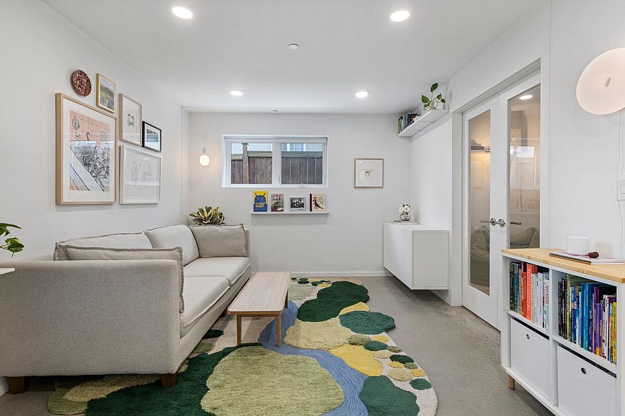 2333 Napier Street Vancouver, BC - 7