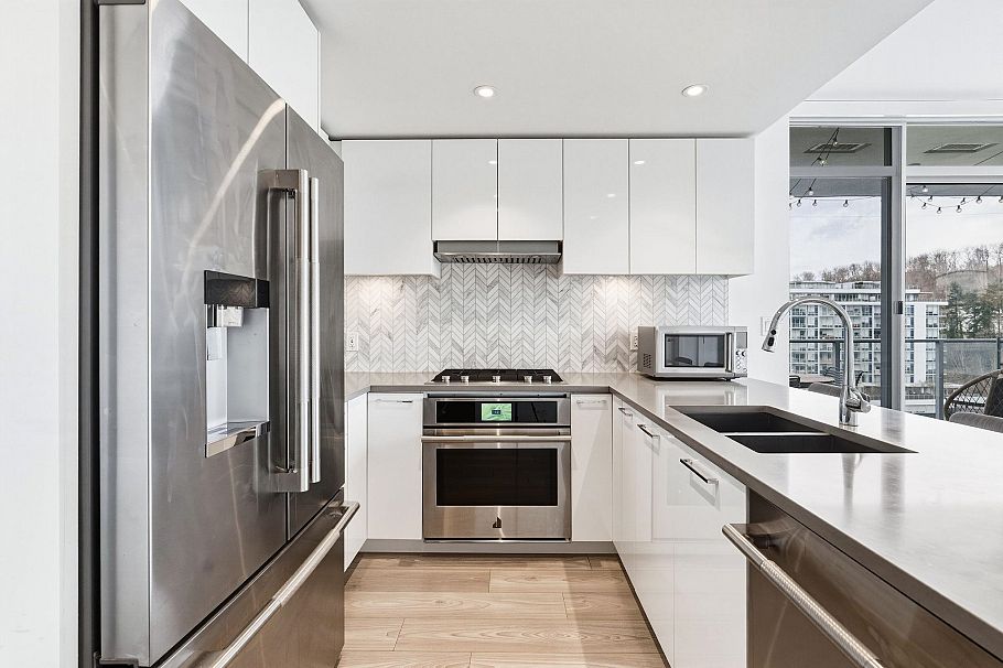 905 8570 Rivergrass Drive Vancouver, BC - 8