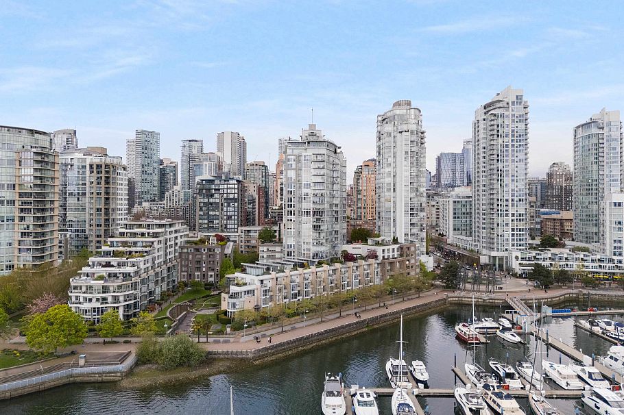 1201 1228 Marinaside Crescent Vancouver, BC - 29