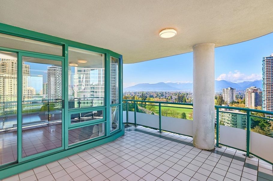 17F 6128 Patterson Avenue Burnaby, BC - 3