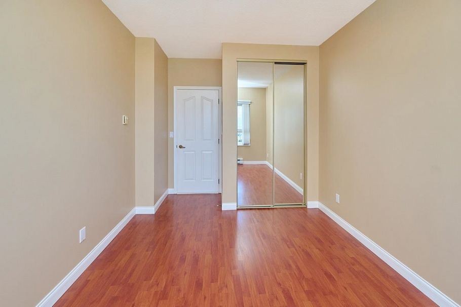 17F 6128 Patterson Avenue Burnaby, BC - 18