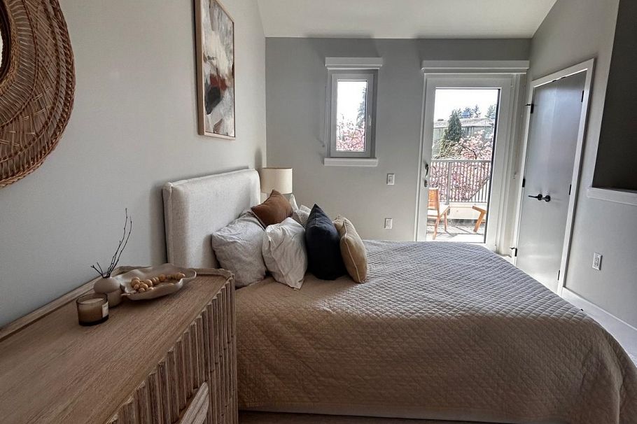 1341 E 21st Avenue Vancouver, BC - 24