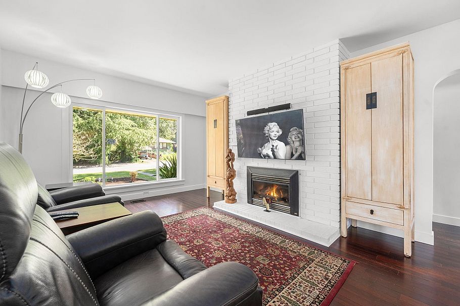 2195 Cortell Street North Vancouver, BC - 7