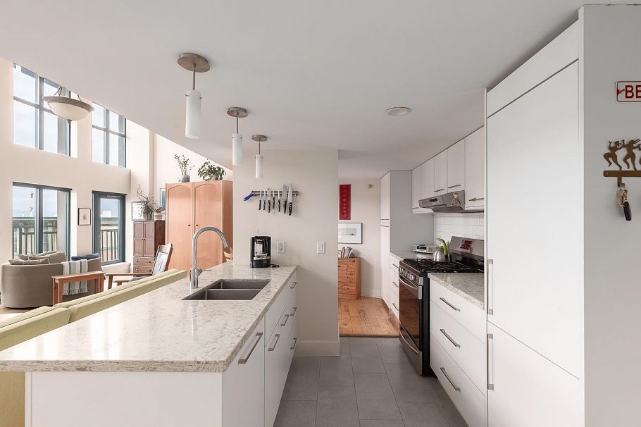 607 22 E Cordova Street Vancouver, BC - 17