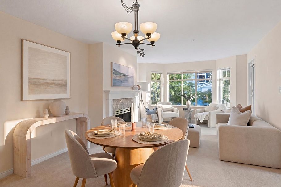 405 2059 Chesterfield Avenue North Vancouver, BC - 1