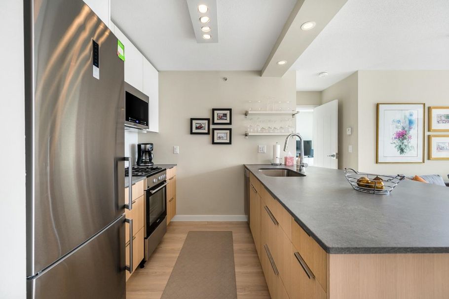 1301 1003 Burnaby Street Vancouver, BC - 8