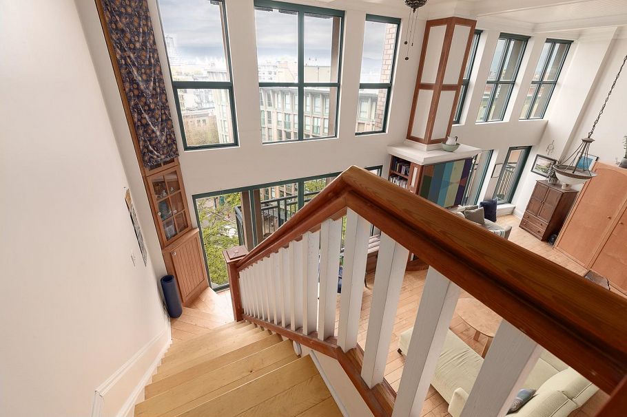 607 22 E Cordova Street Vancouver, BC - 22