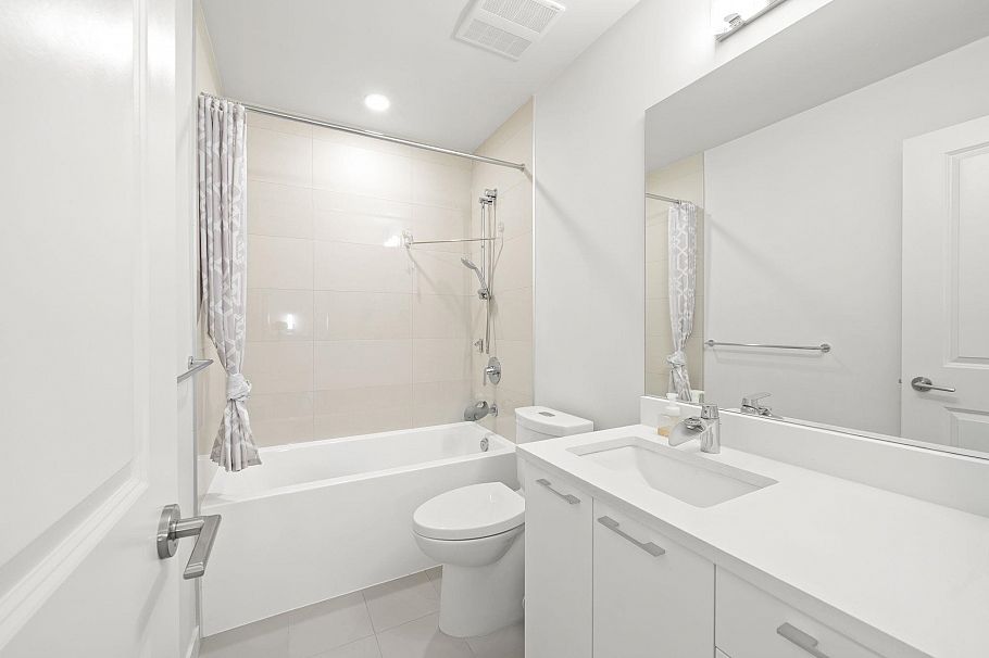 31 10311 River Drive Richmond, BC - 30