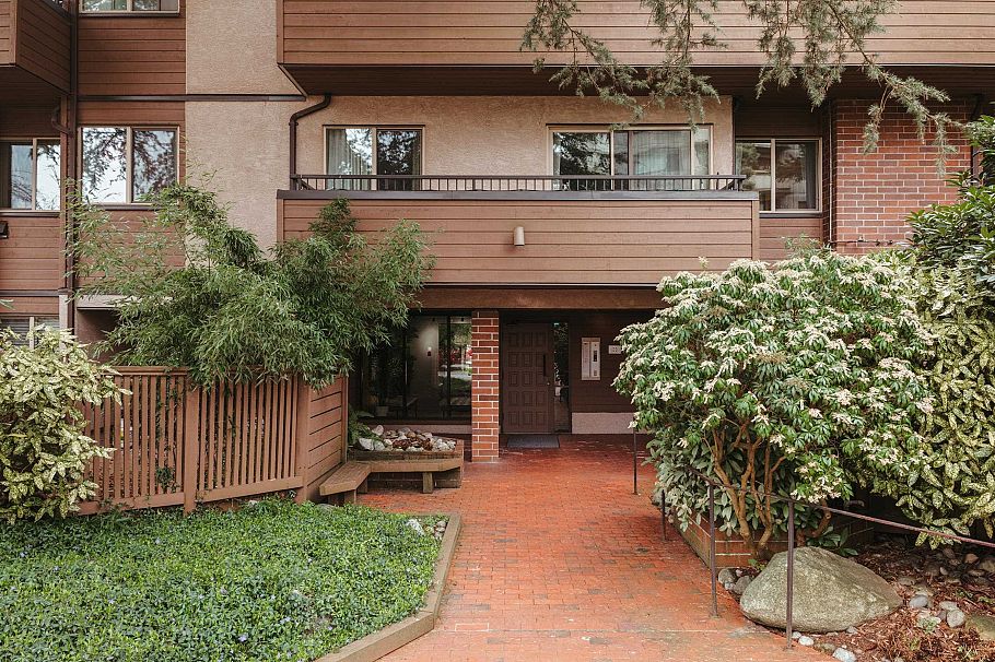 203 2480 W 3rd Avenue Vancouver, BC - 31