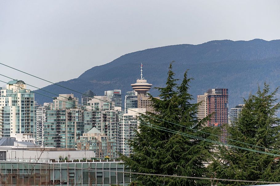 329 710 E 6th Avenue Vancouver, BC - 21