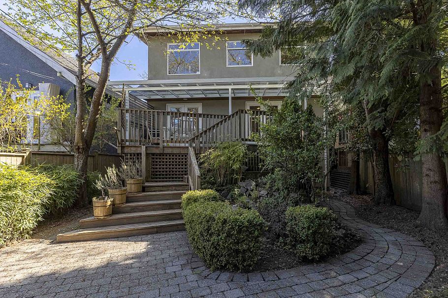 4549 W 12th Avenue Vancouver, BC - 27