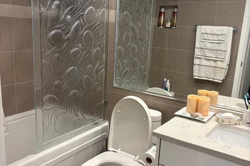 38** 1402 1408 STRATHMORE MEWS, Vancouver BC V6Z 3A9 Vancouver, BC - 14