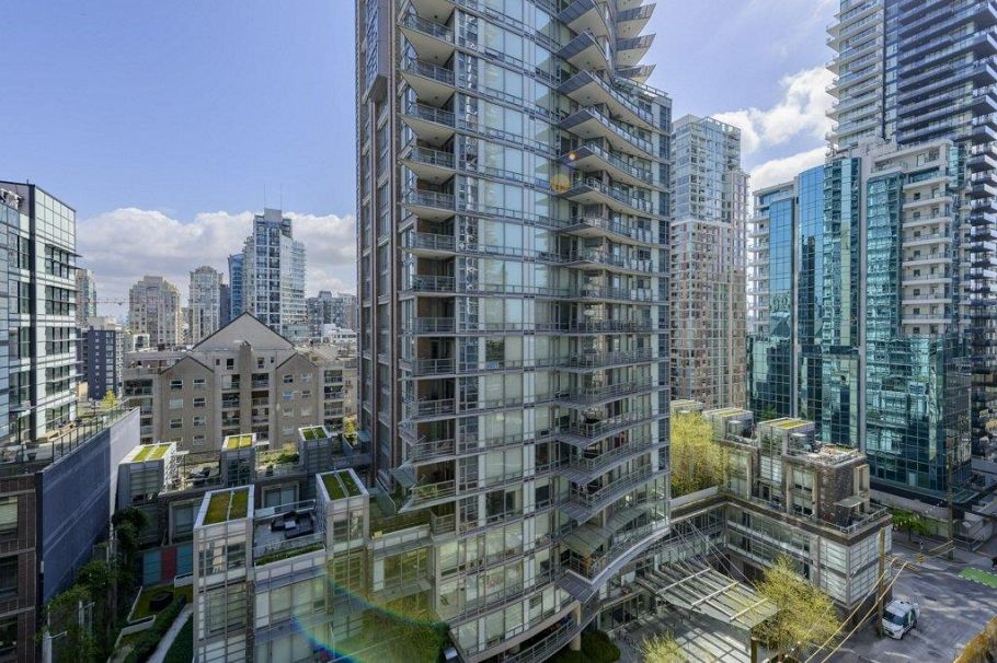 902 1252 Hornby Street Vancouver, BC - 23