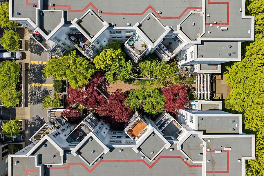 113 147 E 1st Street North Vancouver, BC - 31