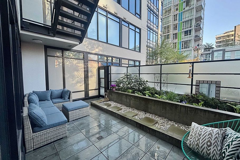 201 1788 Ontario Street Vancouver, BC - 4