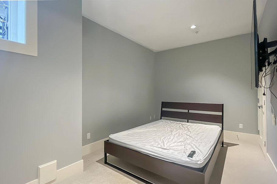 3950 W 37th Avenue Vancouver, BC - 30