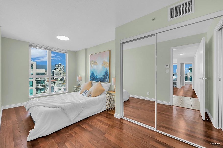 1206 188 E Esplanade North Vancouver, BC - 5