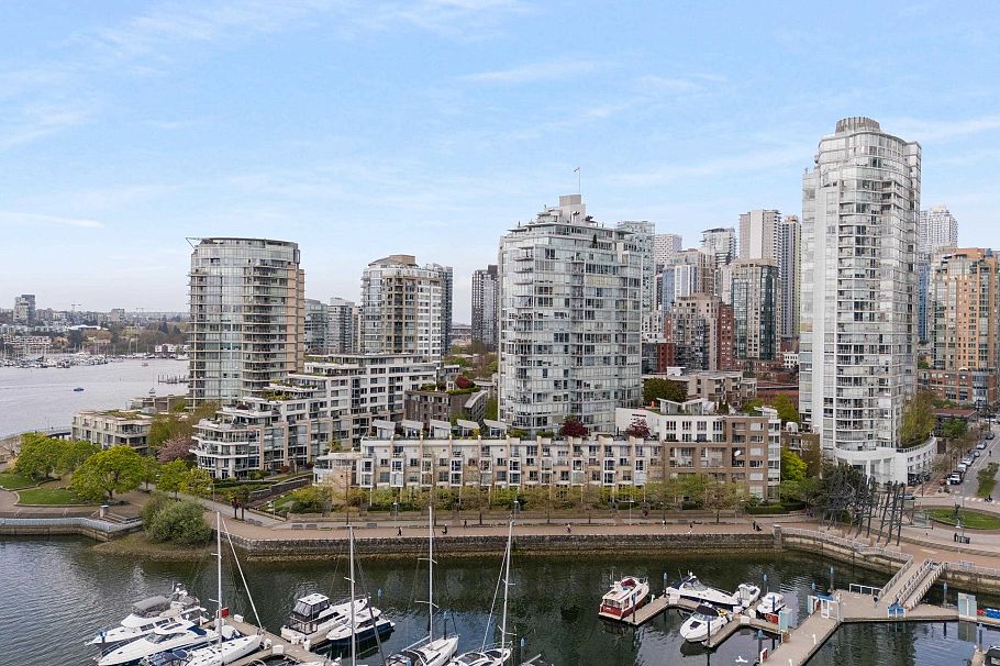 1201 1228 Marinaside Crescent Vancouver, BC - 30