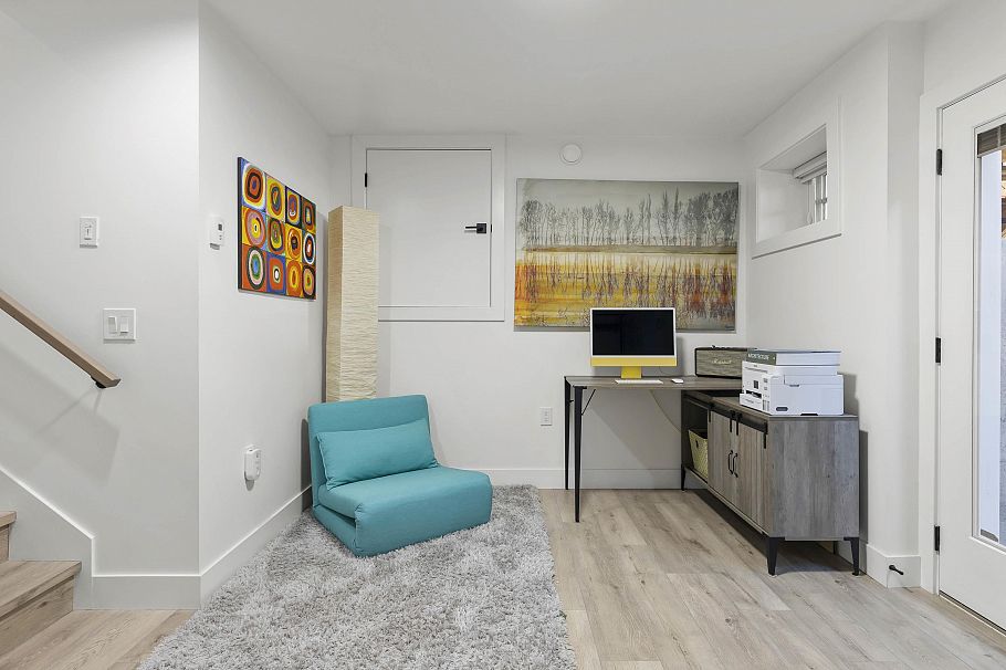 4327 Perry Street Vancouver, BC - 21