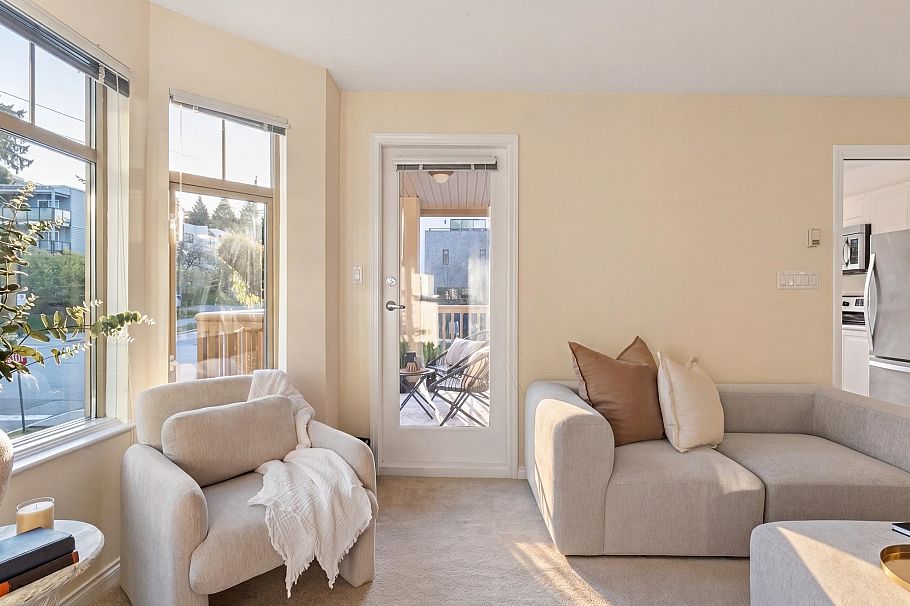 405 2059 Chesterfield Avenue North Vancouver, BC - 9