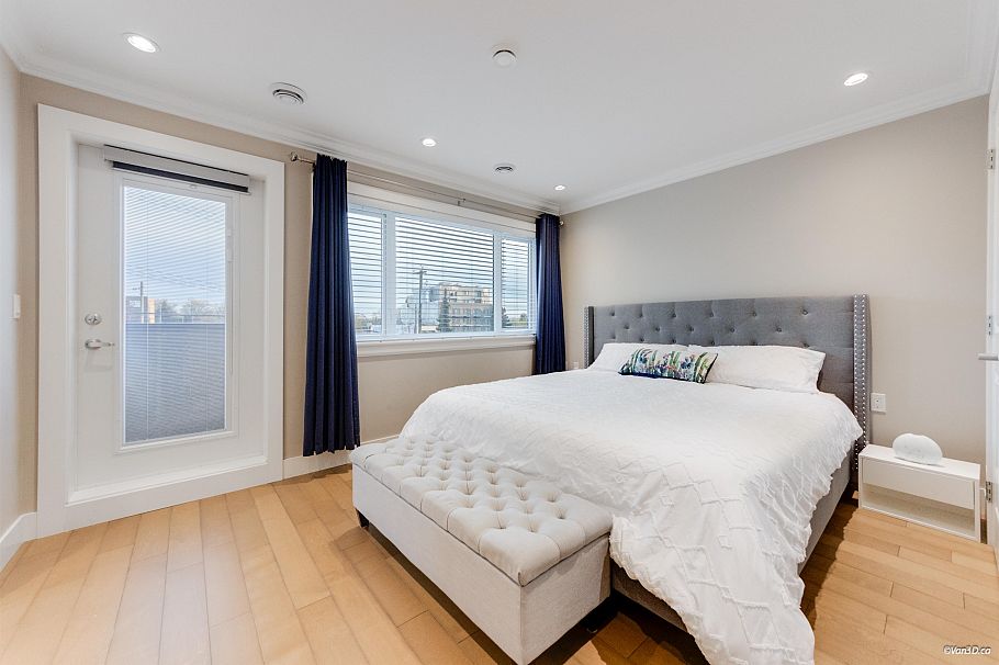 3582 Franklin Street Vancouver, BC - 13