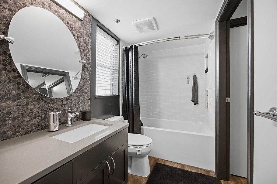 106 735 W 15th Avenue Vancouver, BC - 17