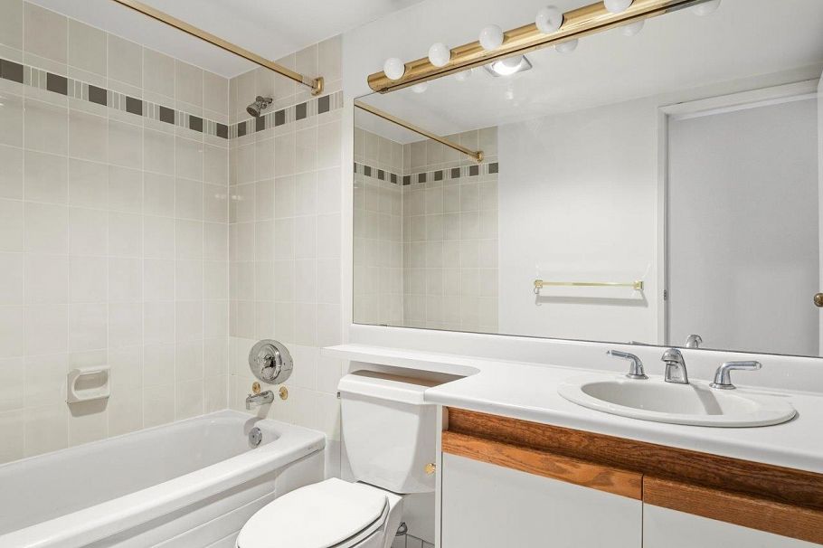 1003 1860 Robson Street Vancouver, BC - 25