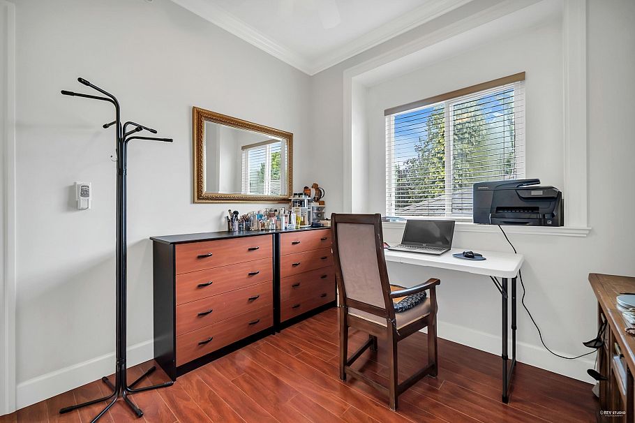 669 W 71st Avenue Vancouver, BC - 16