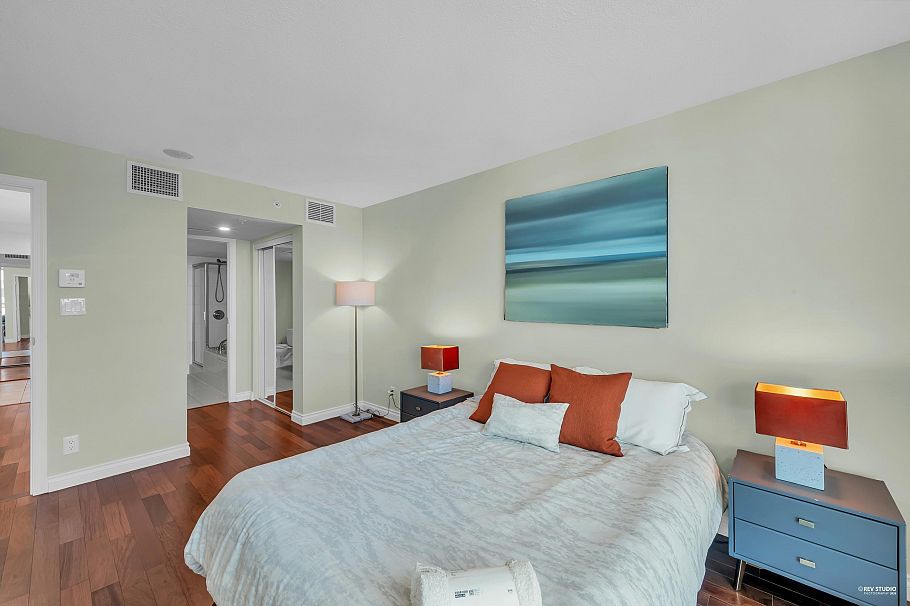 1206 188 E Esplanade North Vancouver, BC - 22