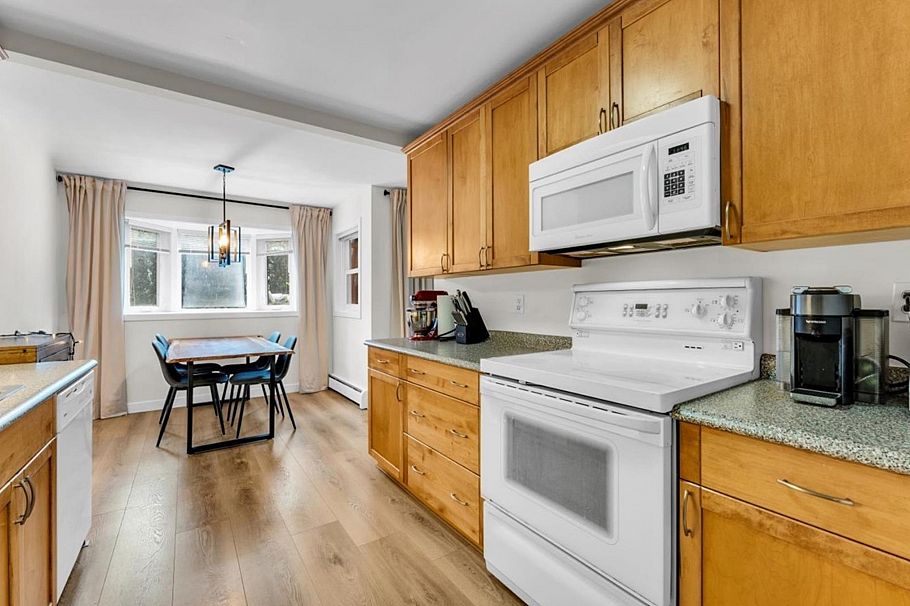 102 1935 W 1st Avenue Vancouver, BC - 11