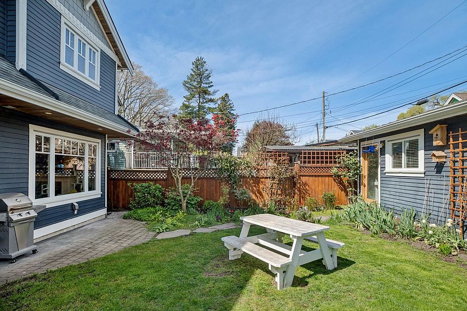 947 E 21st Avenue Vancouver, BC - 34