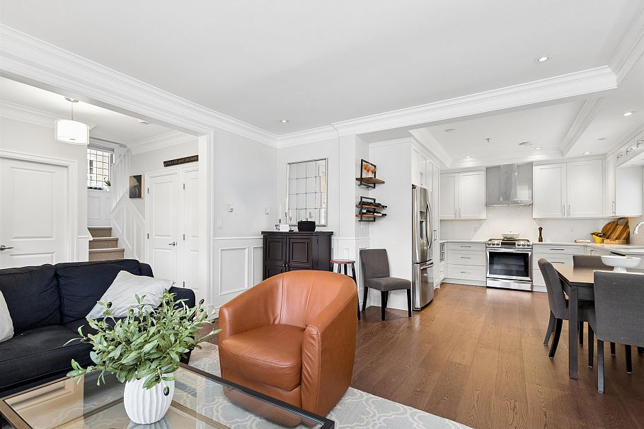 2 158 W 13th Avenue Vancouver, BC - 15