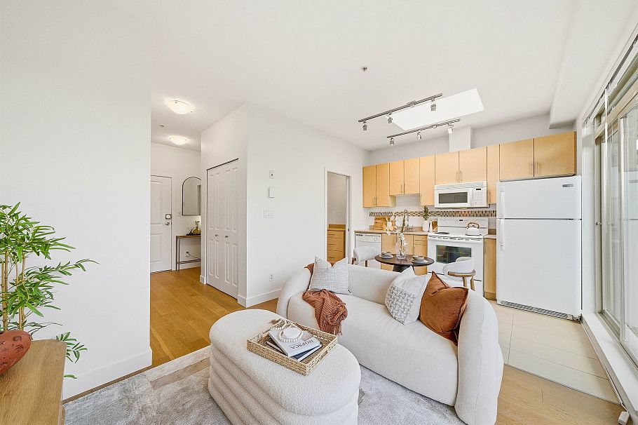 PH17 688 E 17th Avenue Vancouver, BC - 12