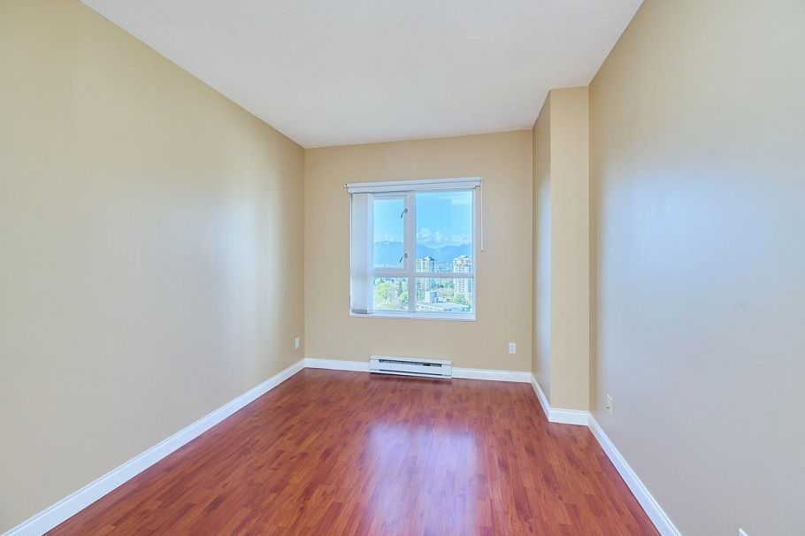 17F 6128 Patterson Avenue Burnaby, BC - 17