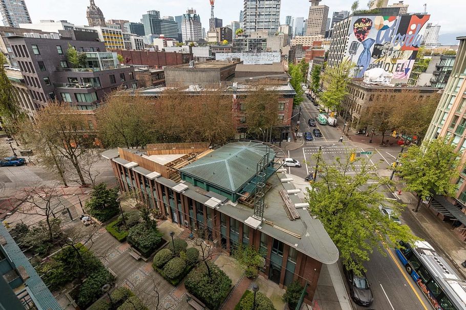 607 22 E Cordova Street Vancouver, BC - 34