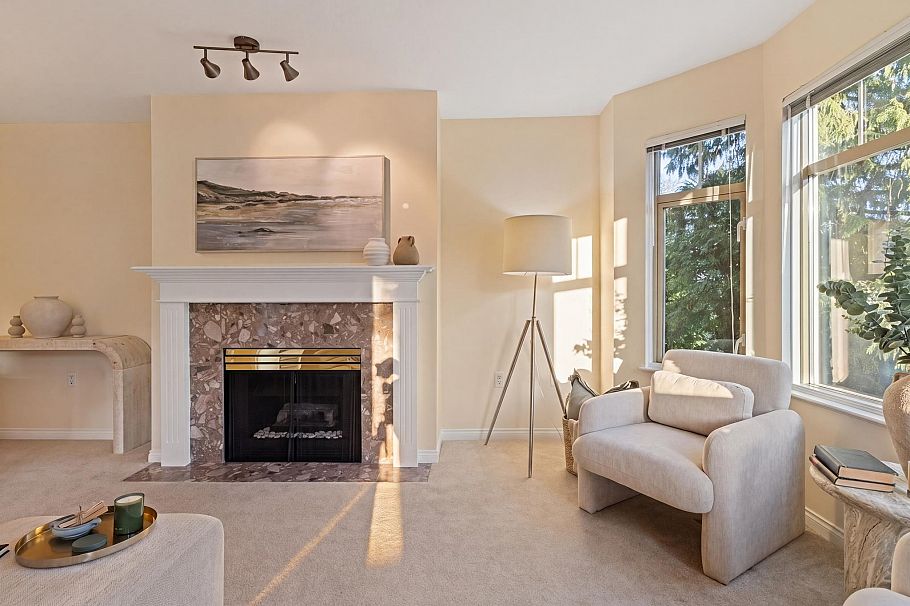 405 2059 Chesterfield Avenue North Vancouver, BC - 11