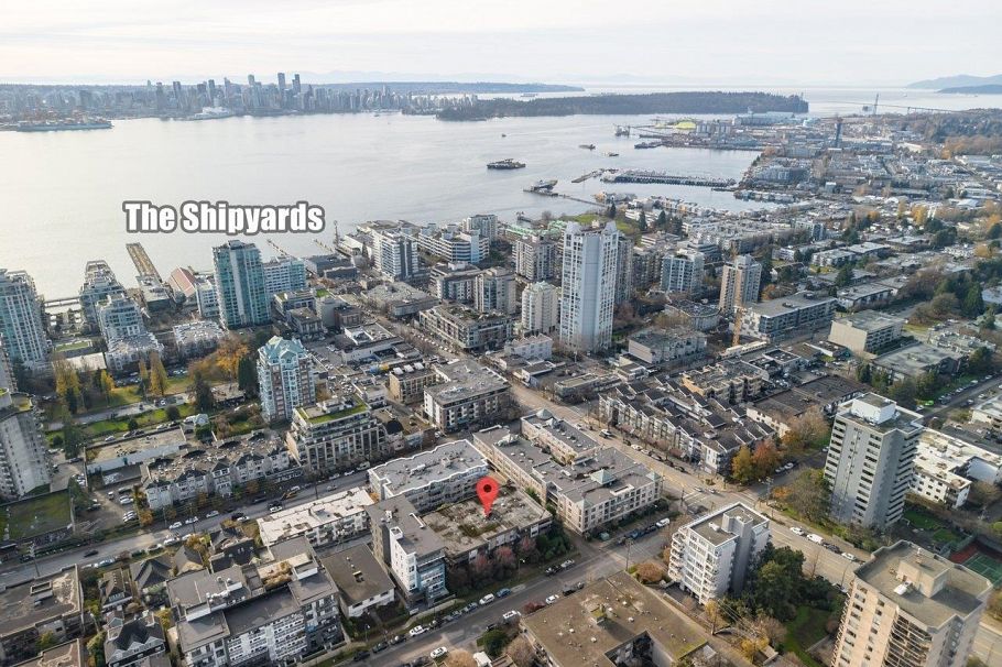 103 127 E 4th Street North Vancouver, BC - 35