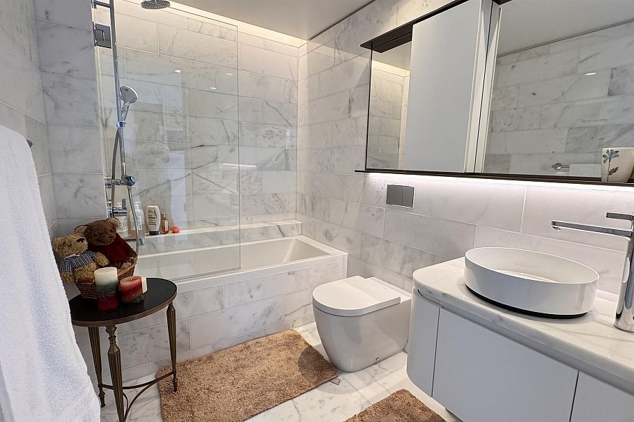 2203 1408 ROBSON STREET, Vancouver BC V6G 0E6 Vancouver, BC - 4