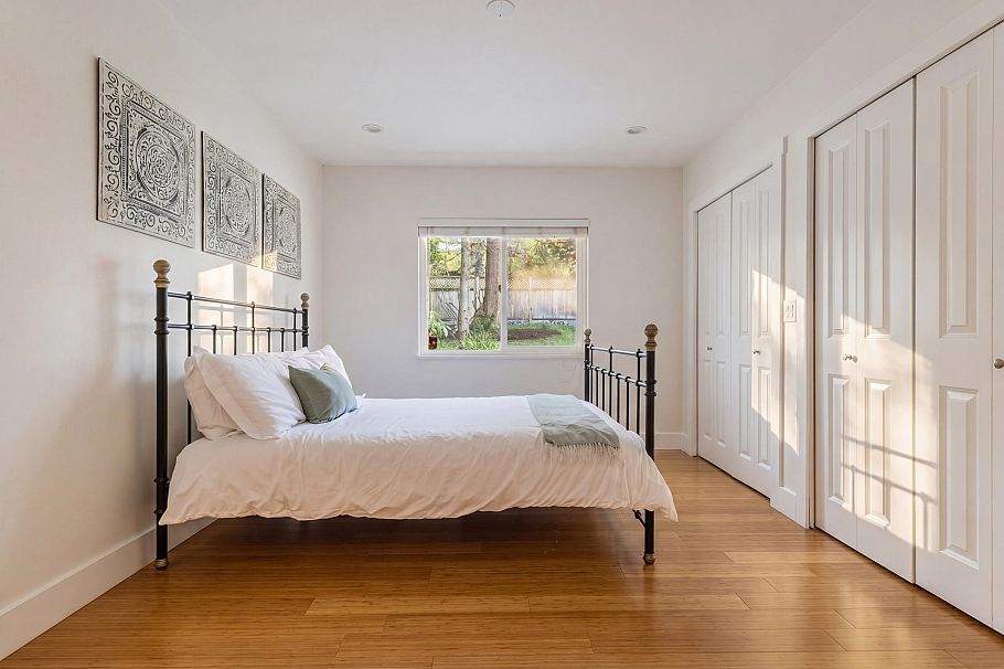 744 Kilkeel Place North Vancouver, BC - 13