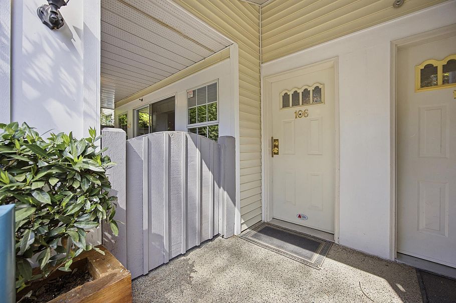 106 735 W 15th Avenue Vancouver, BC - 3