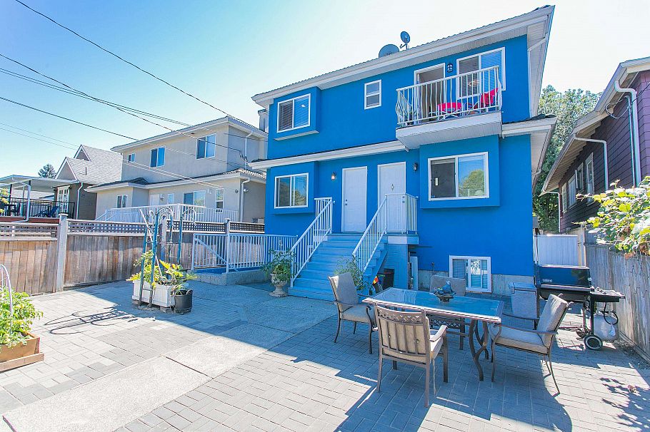 915 E 23rd Avenue Vancouver, BC - 28