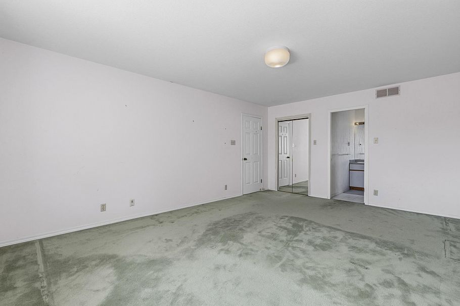 2778 E 47th Avenue Vancouver, BC - 12